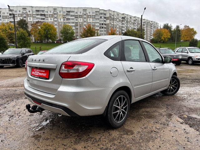 Фото автомобиля 4