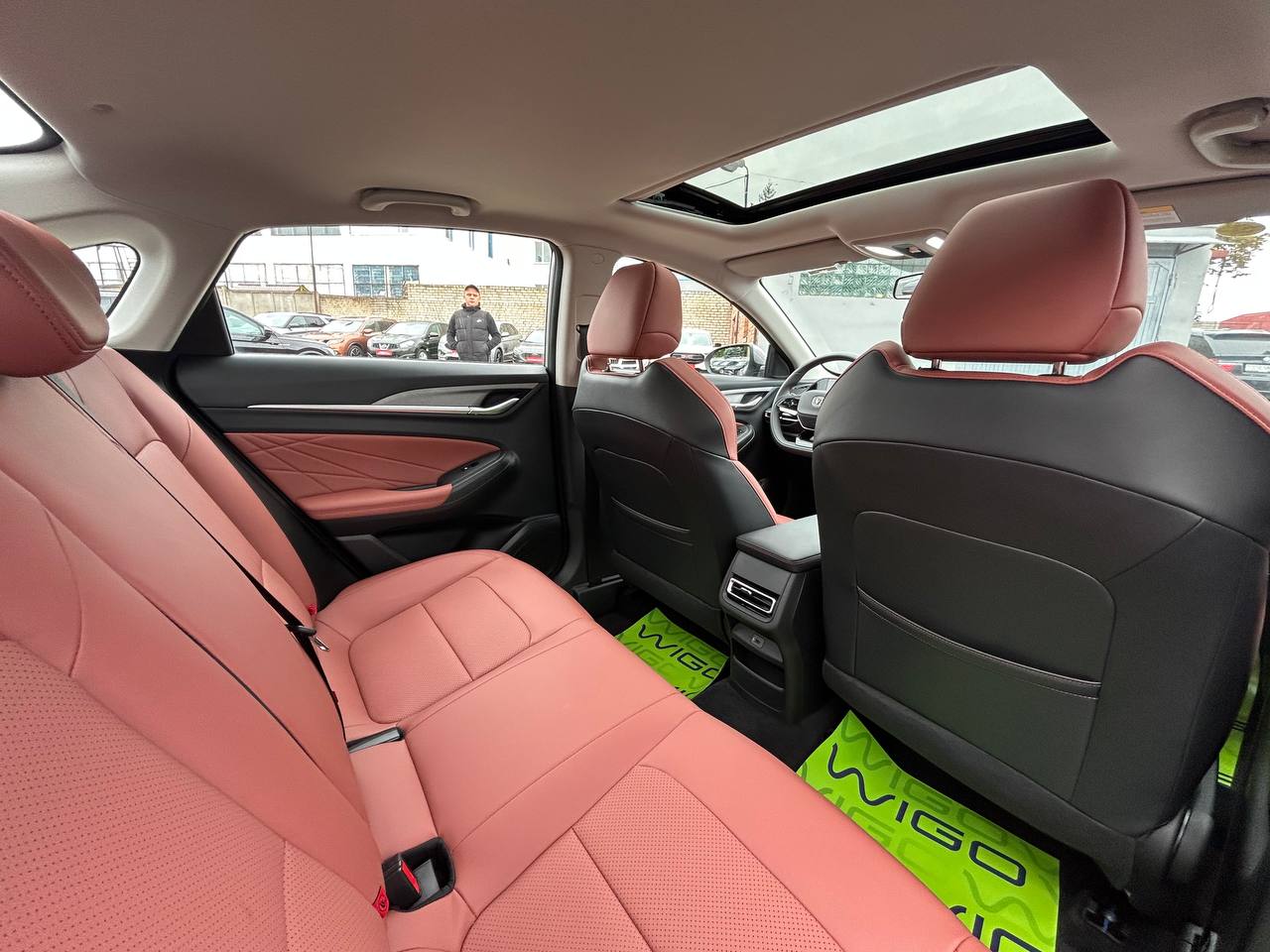 Фото автомобиля 13