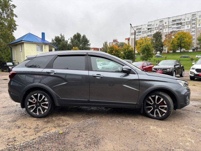 Фото автомобиля 3