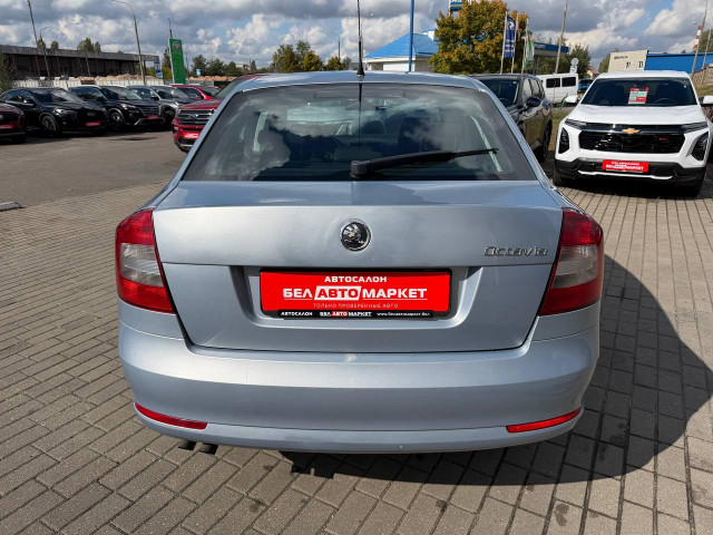 Фото автомобиля 5