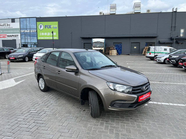 Фото автомобиля 2