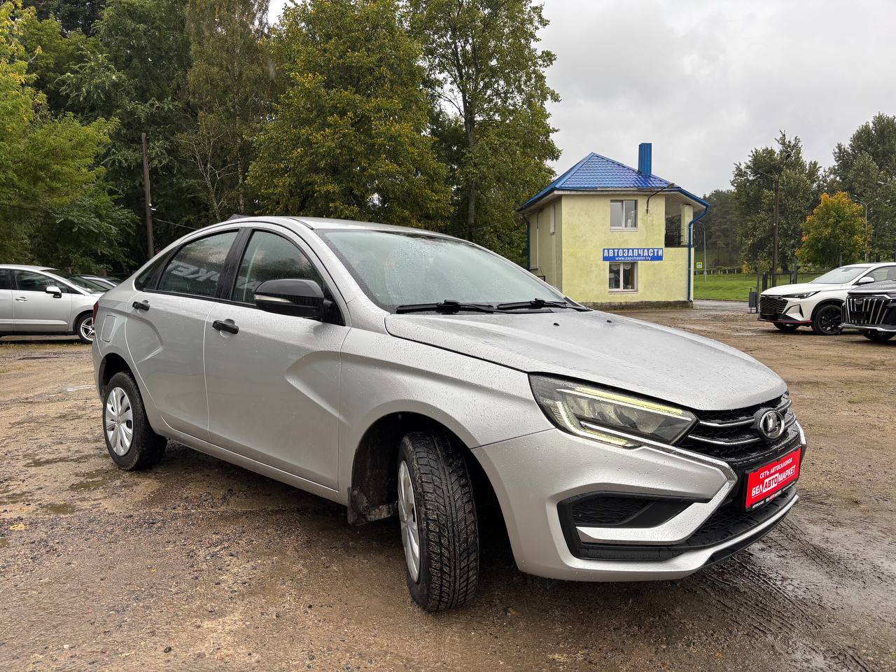 Фото автомобиля 2