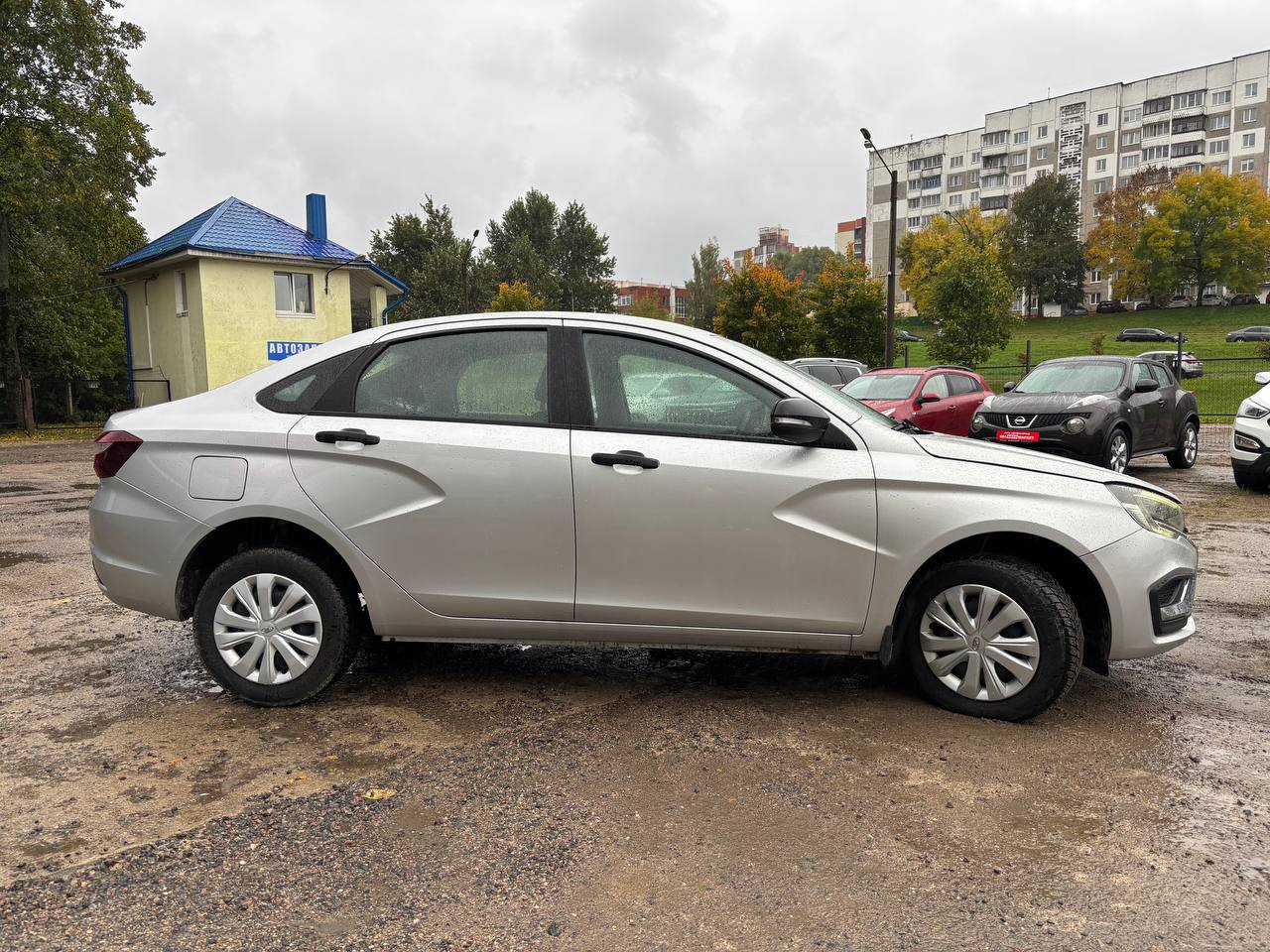Фото автомобиля 3