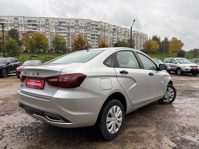 Фото автомобиля 4