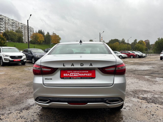 Фото автомобиля 5