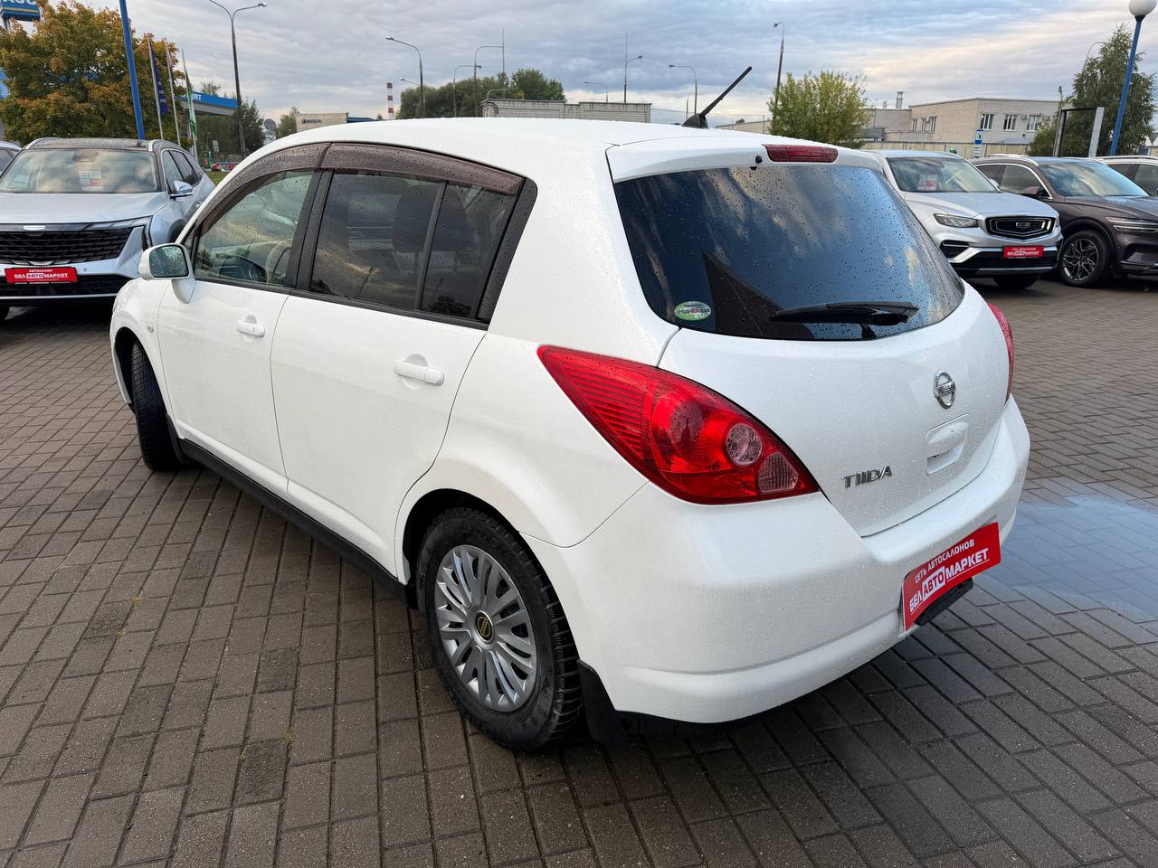 Фото автомобиля 6