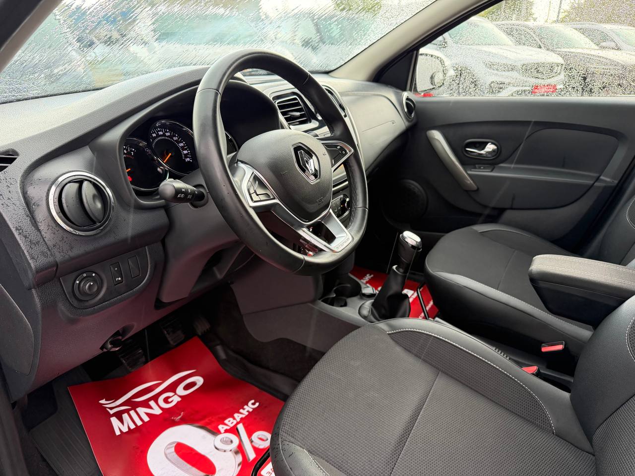 Фото автомобиля 10