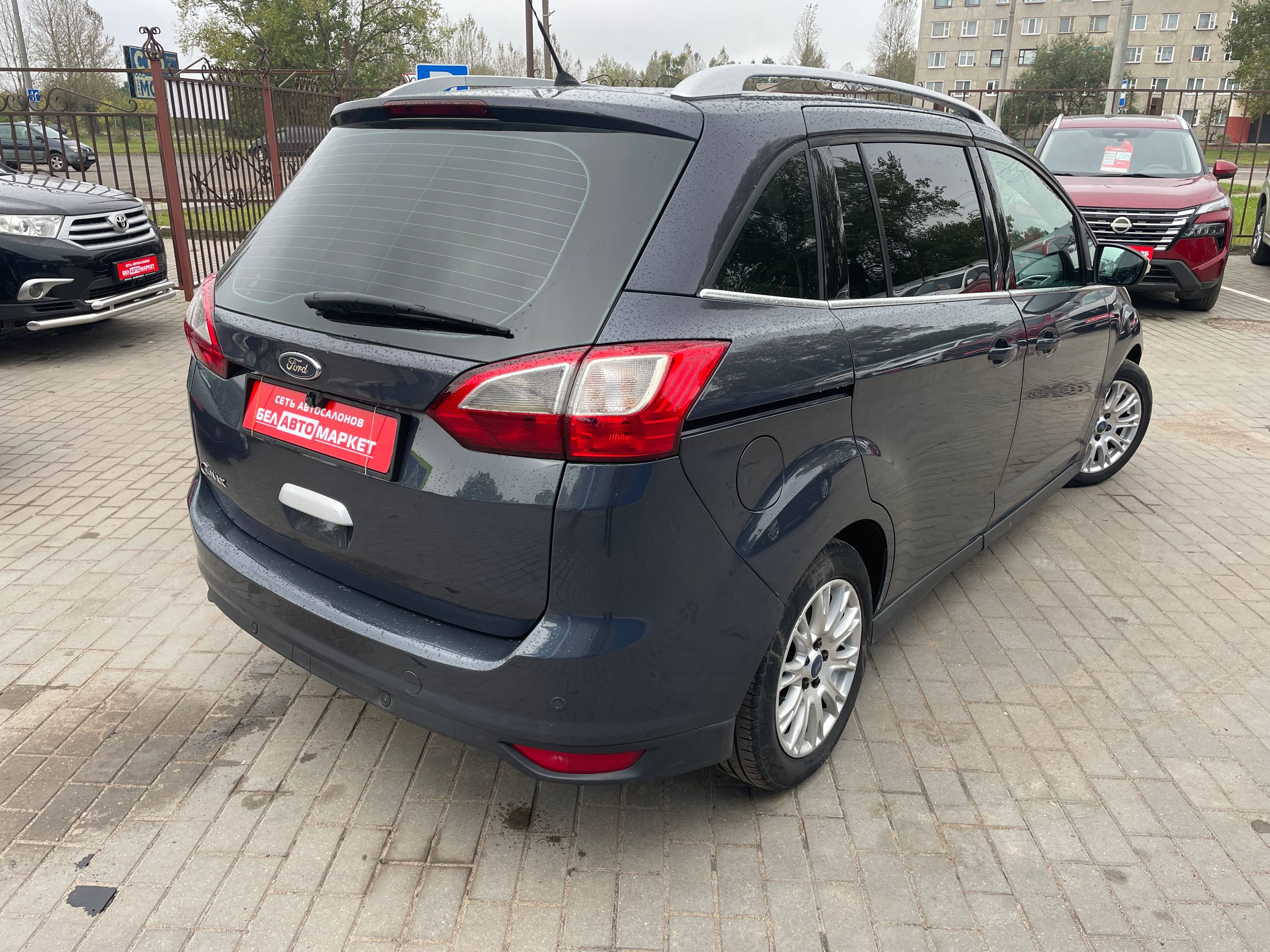 Фото автомобиля 5