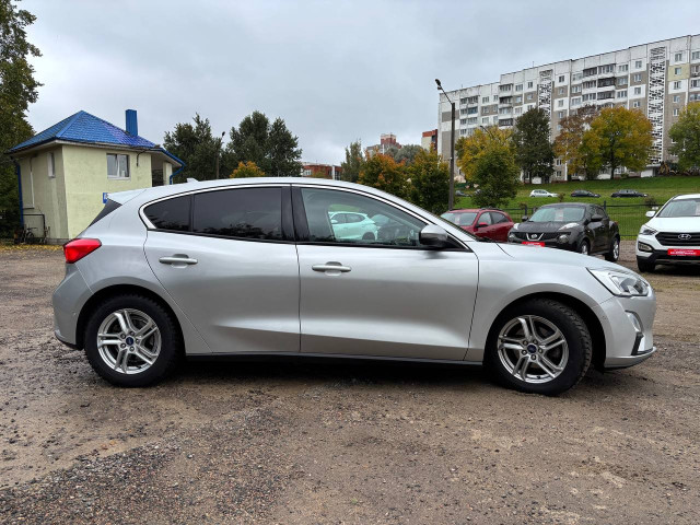 Фото автомобиля 3
