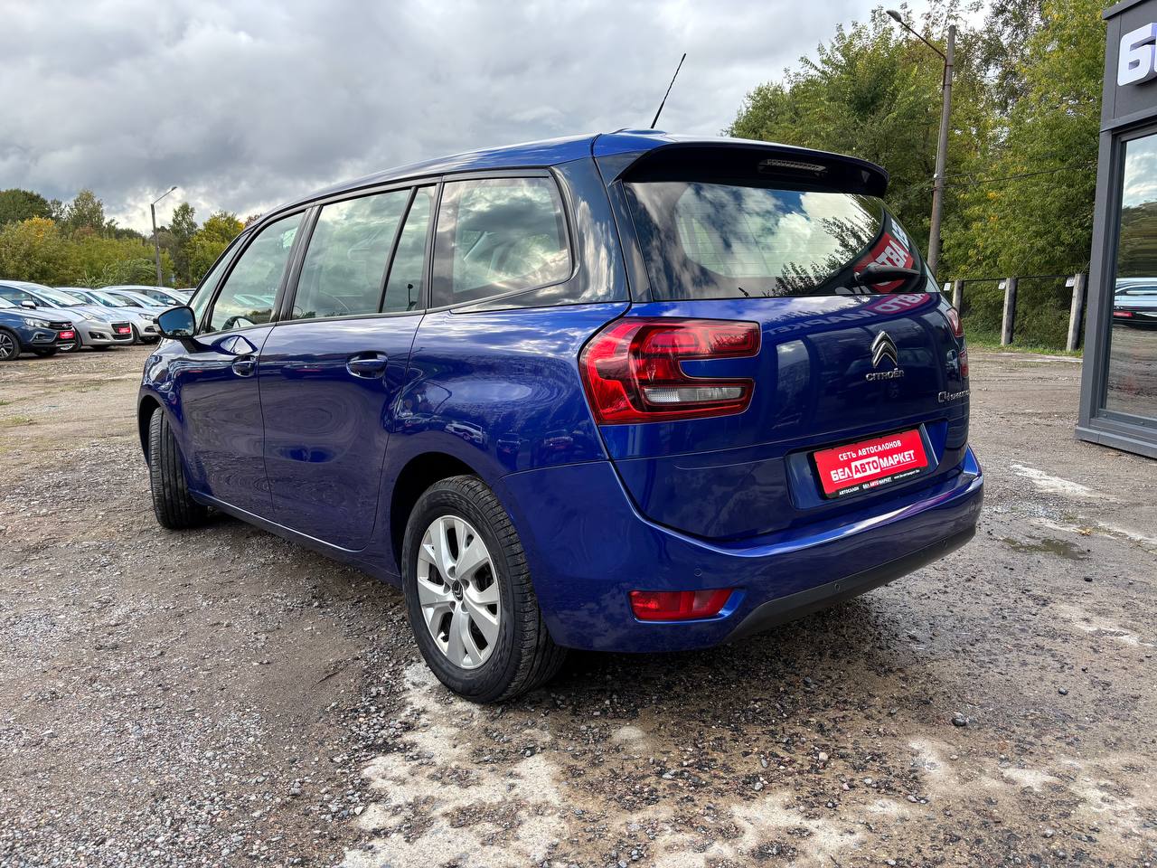 Фото автомобиля 6
