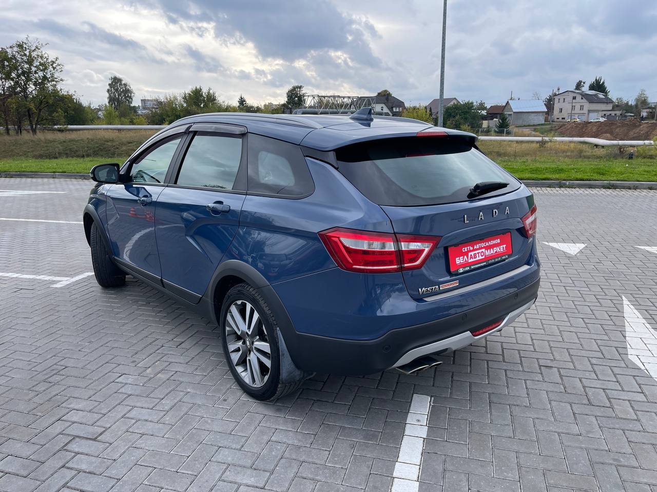 Фото автомобиля 6