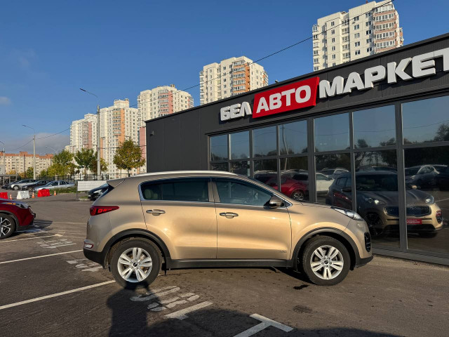 Фото автомобиля 3