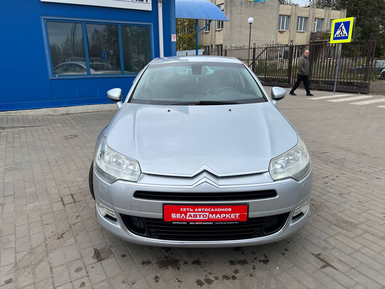 Фото автомобиля 3