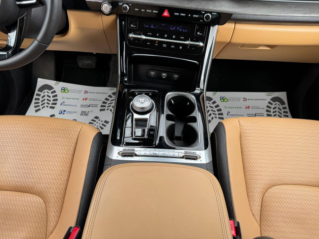 Фото автомобиля 12