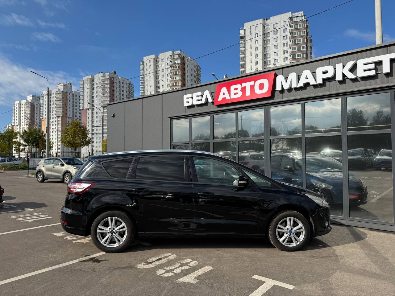 Фото автомобиля 3