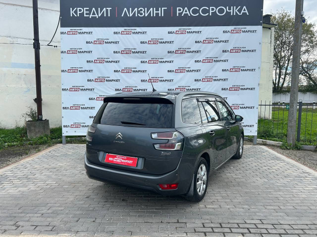 Фото автомобиля 2