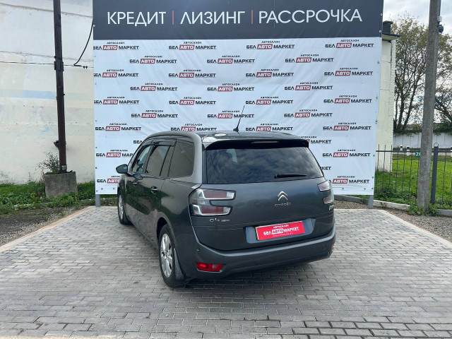 Фото автомобиля 3