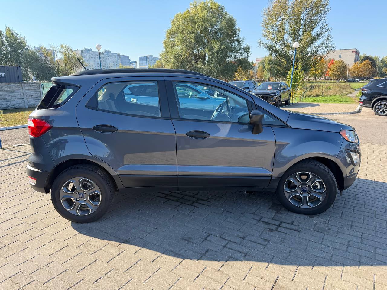 Фото автомобиля 3