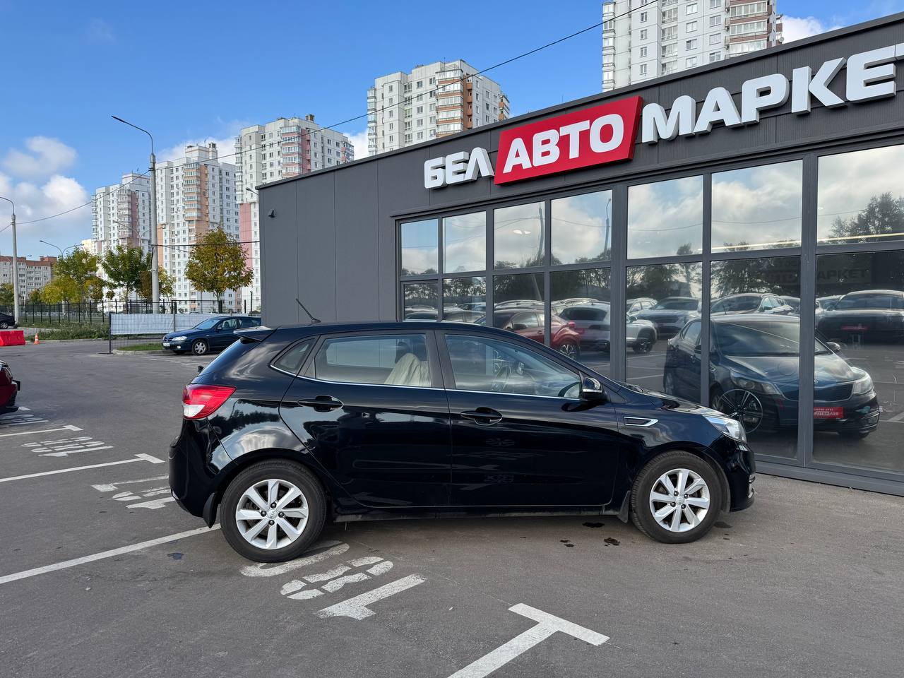 Фото автомобиля 3