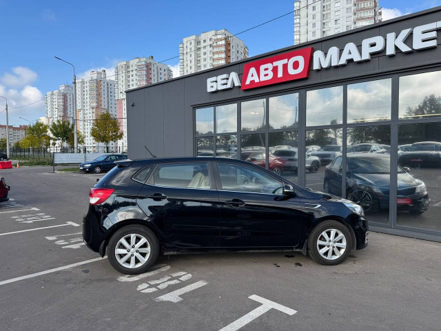 Фото автомобиля 3