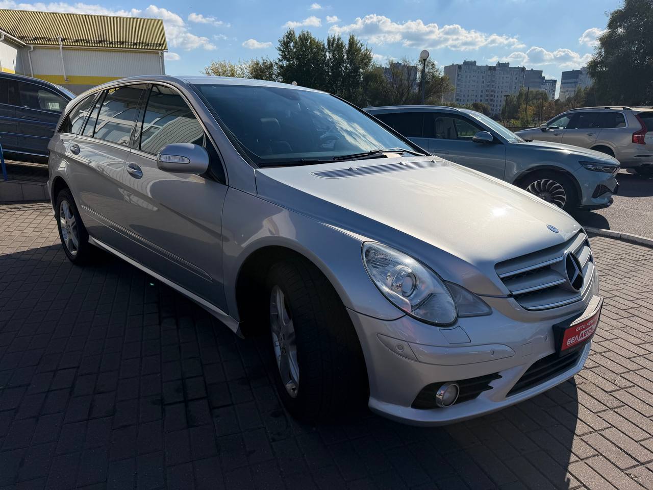 Фото автомобиля 2