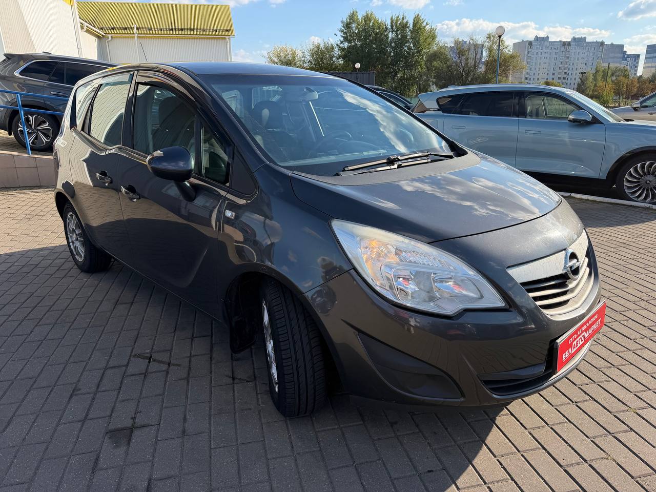 Фото автомобиля 2