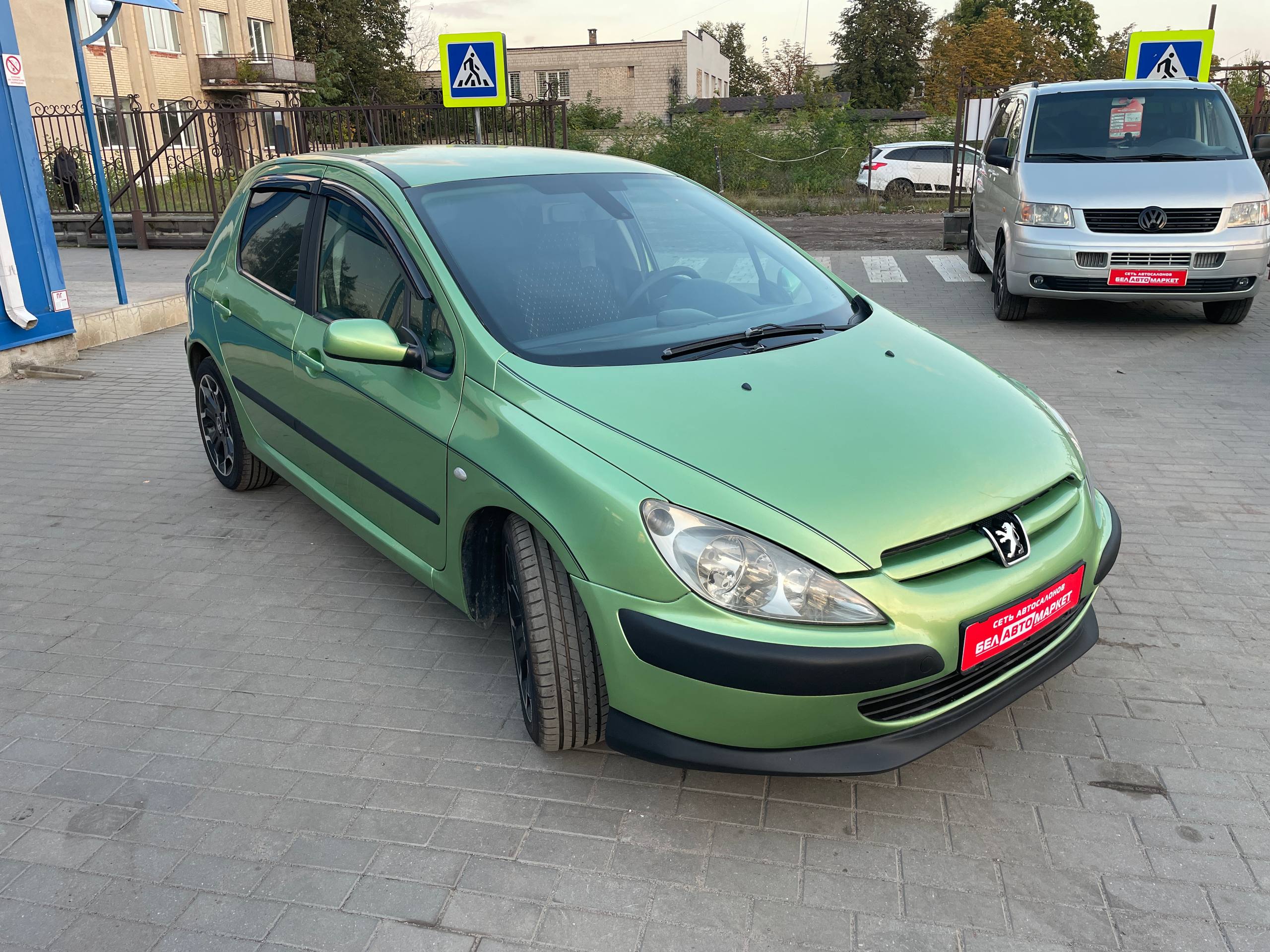 Фото автомобиля 3