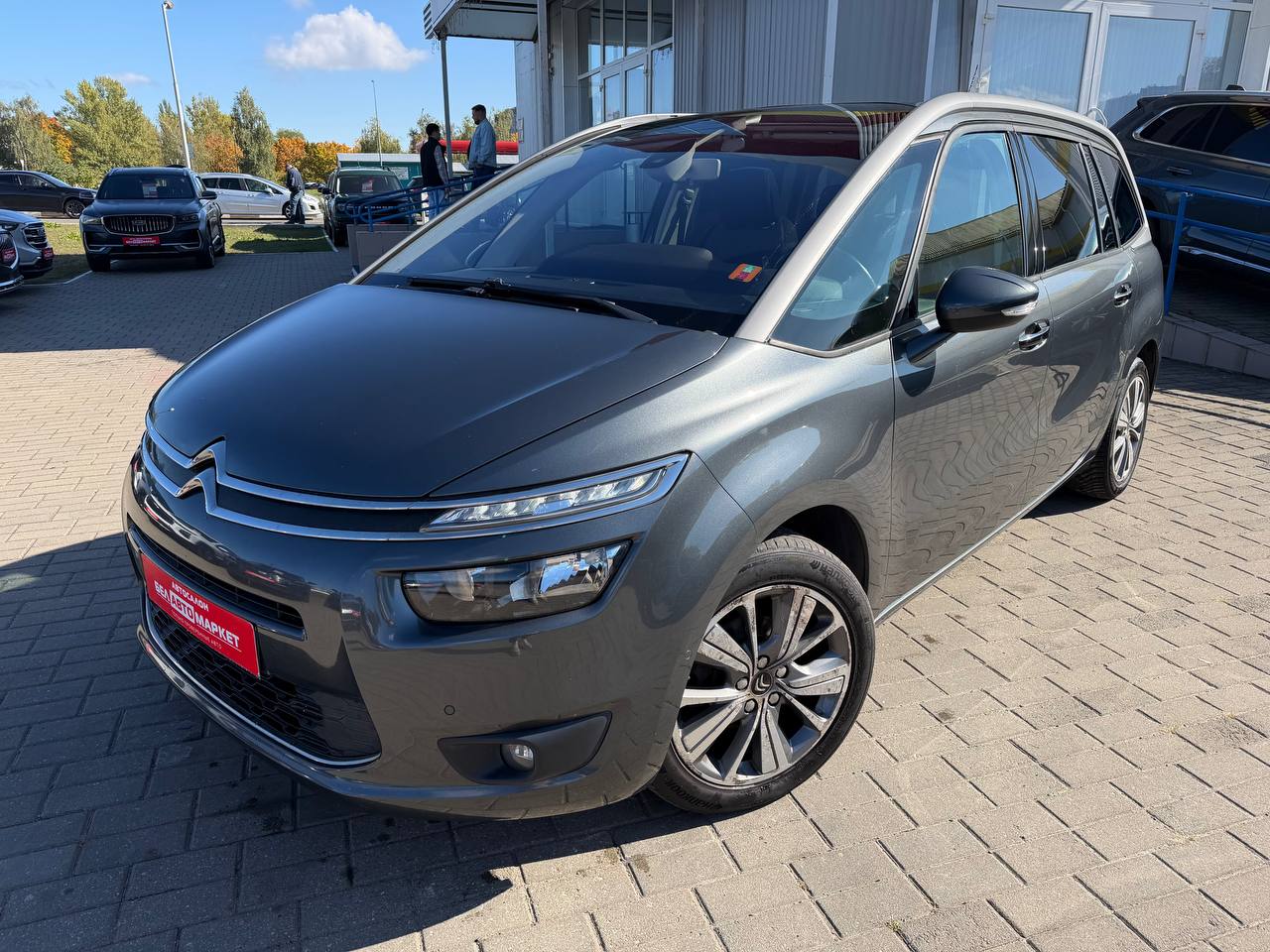 авто с пробегом citroen C4 Grand Picasso 2014