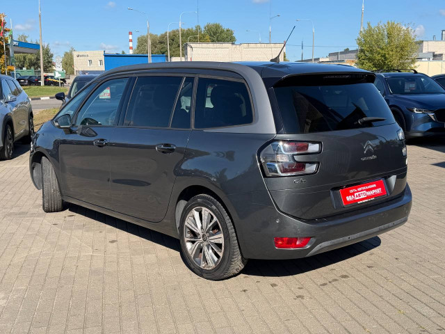 Фото автомобиля 6