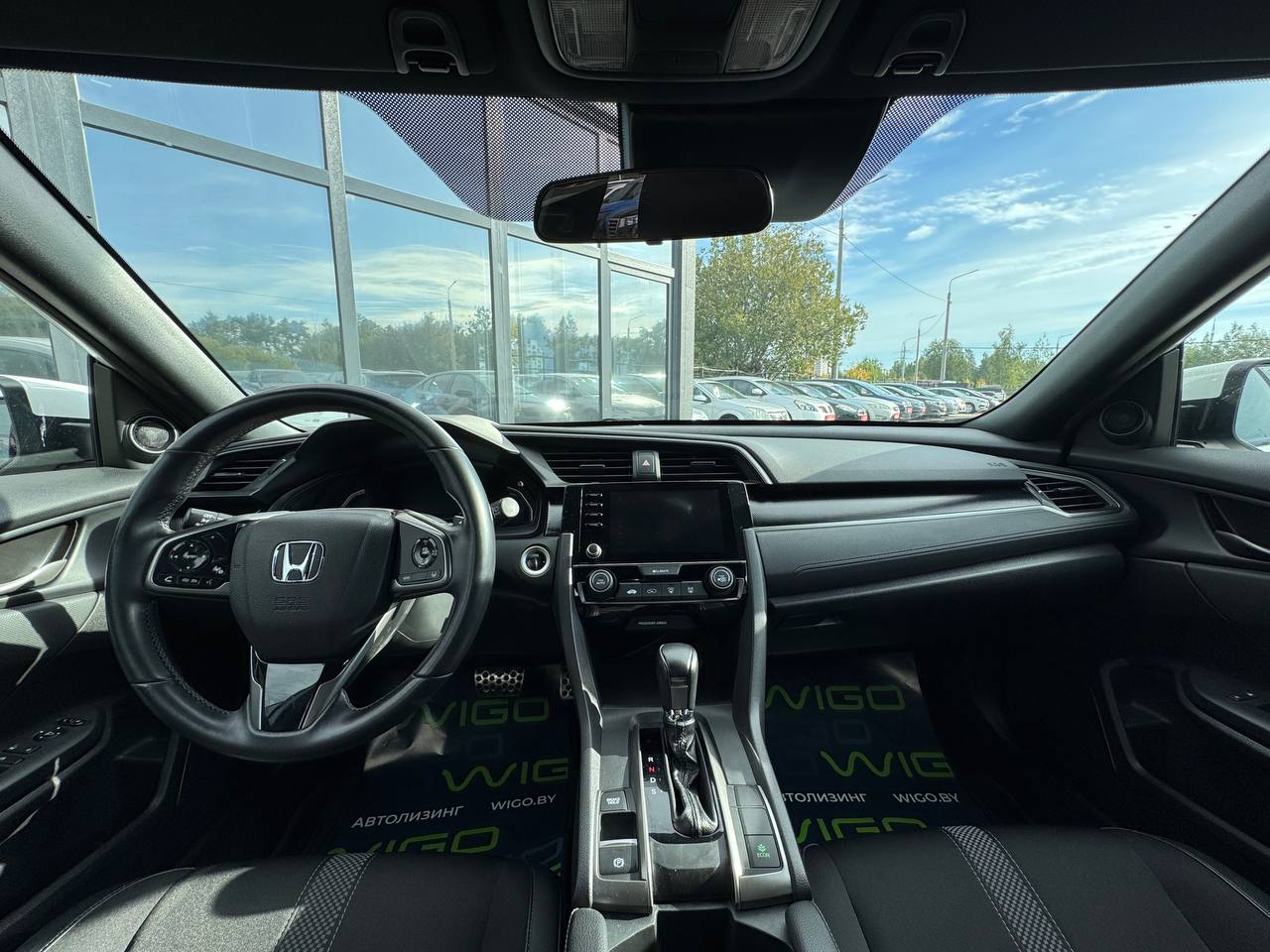Фото автомобиля 12