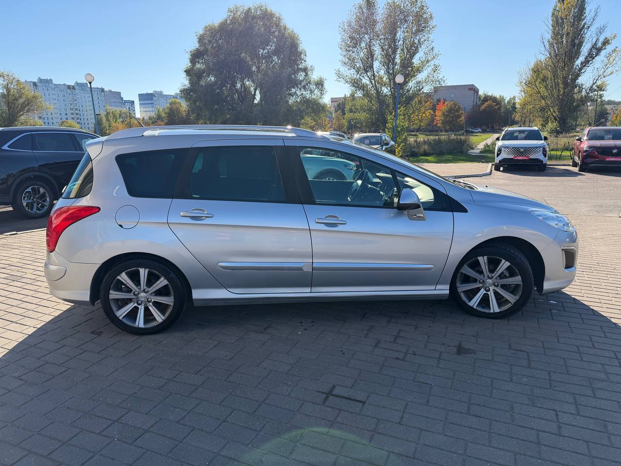 Фото автомобиля 3