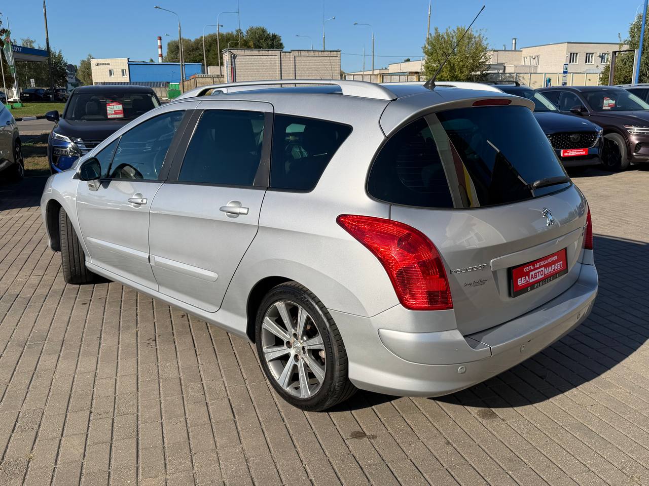 Фото автомобиля 6