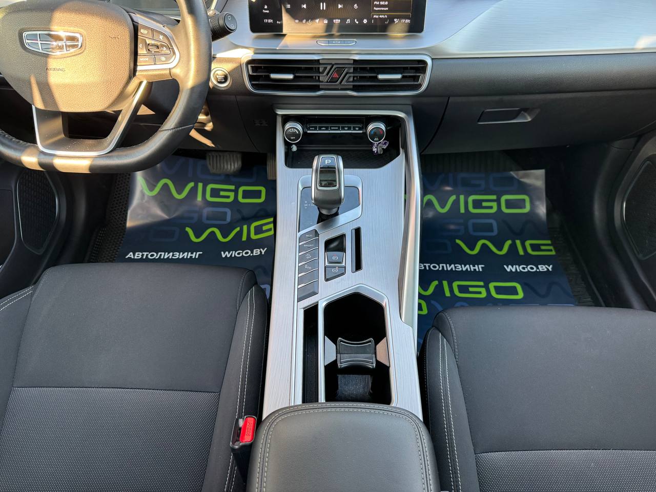 Фото автомобиля 12