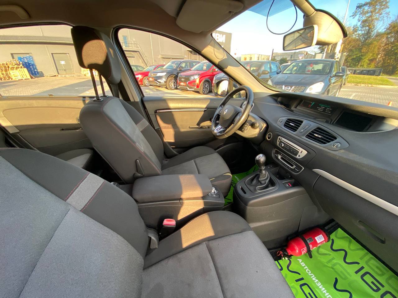 Фото автомобиля 18