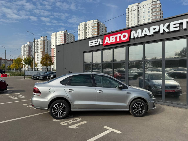 Фото автомобиля 3