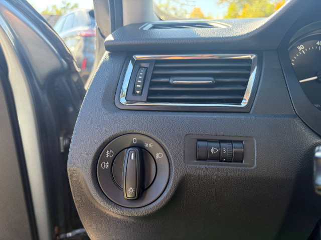 Фото автомобиля 12