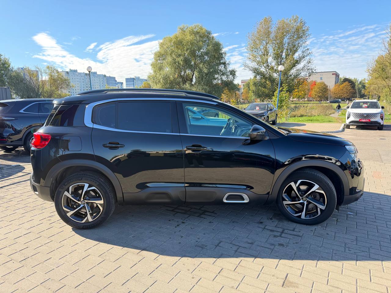 Фото автомобиля 3