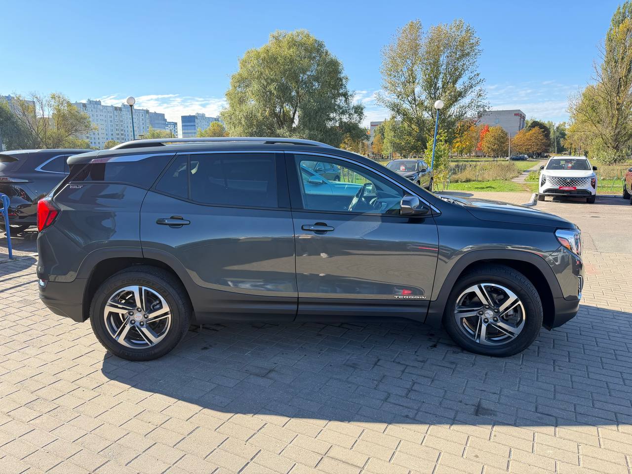 Фото автомобиля 3