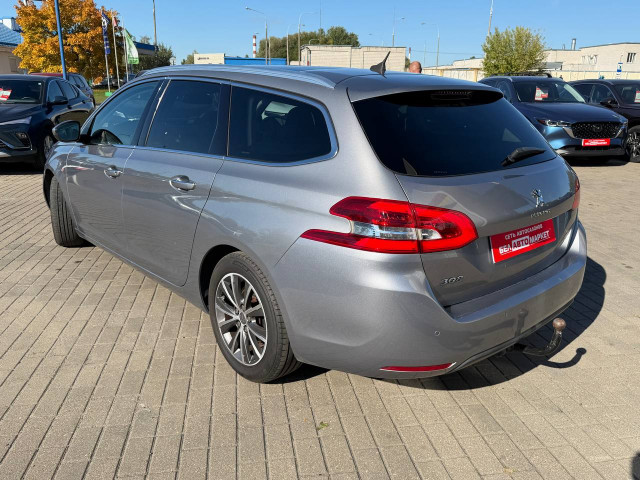 Фото автомобиля 6