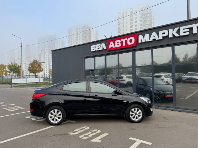 Фото автомобиля 3