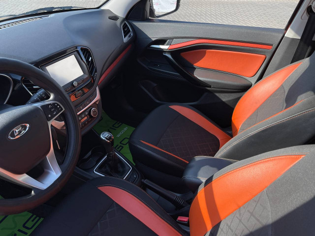 Фото автомобиля 12