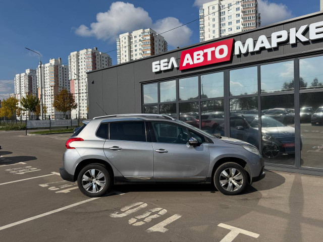 Фото автомобиля 3