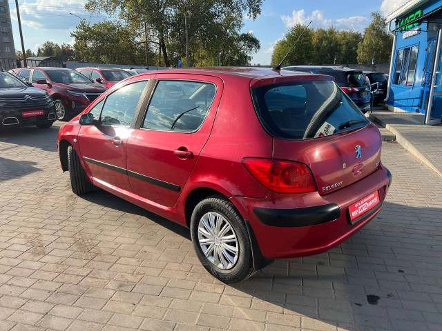 Фото автомобиля 6