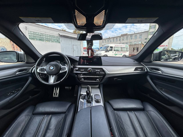 Фото автомобиля 11