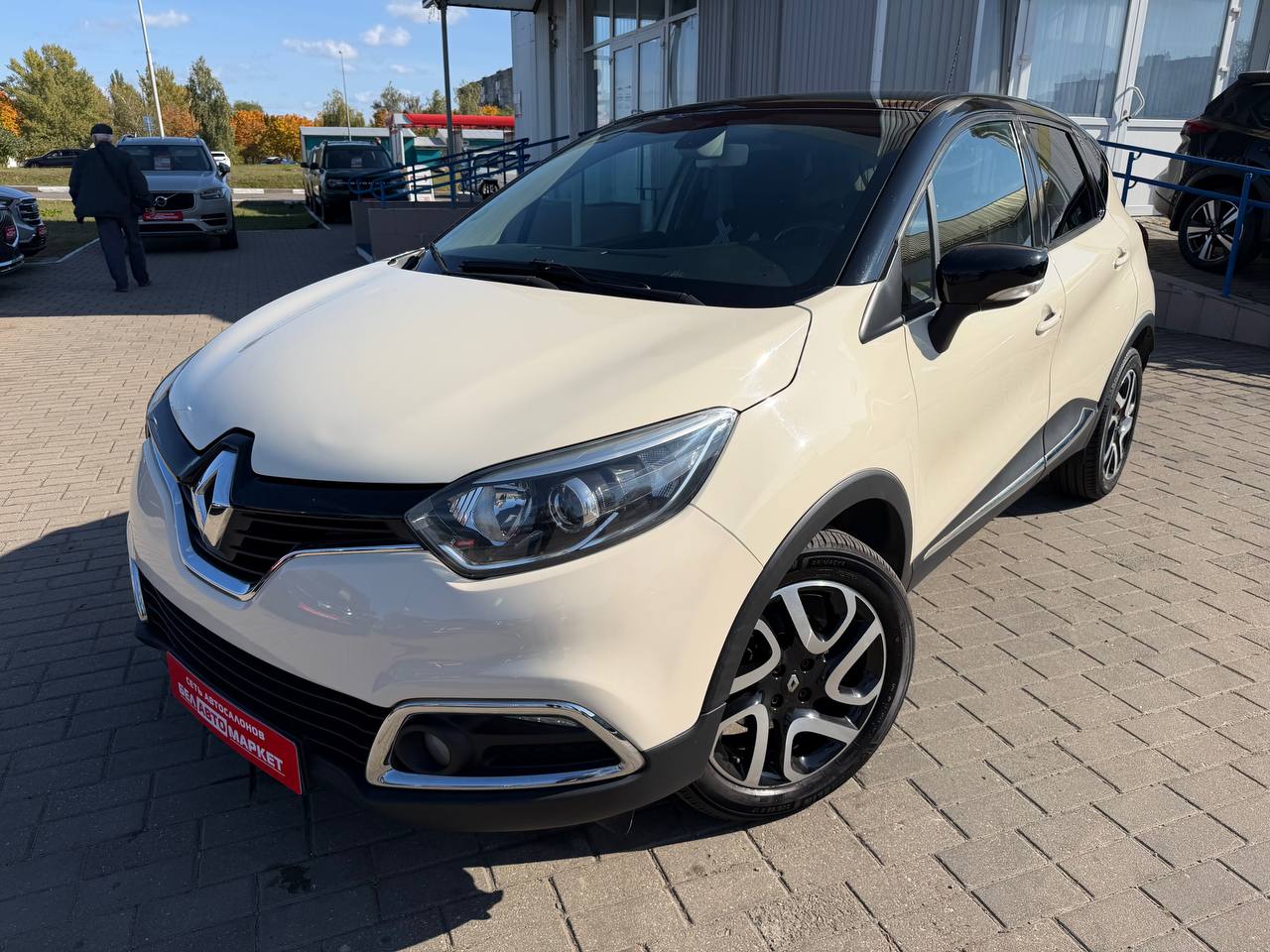авто с пробегом renault captur 2015