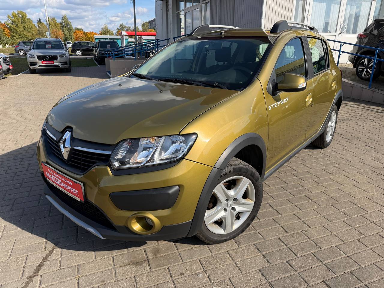 авто с пробегом renault Sandero Stepway 2015