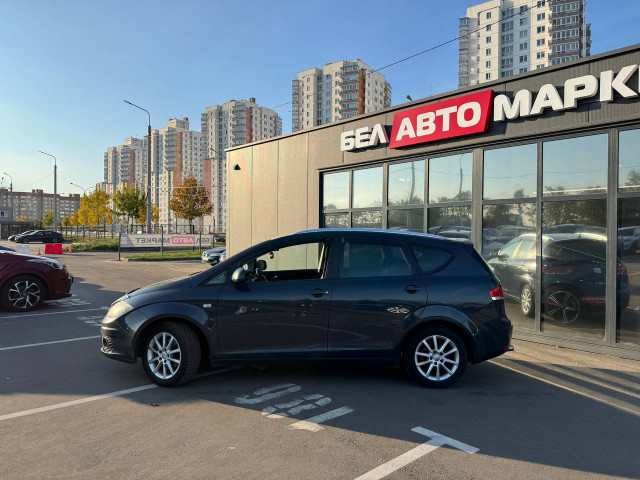 Фото автомобиля 7
