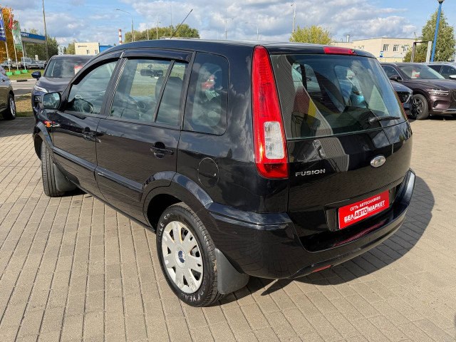 Фото автомобиля 6