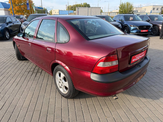 Фото автомобиля 6