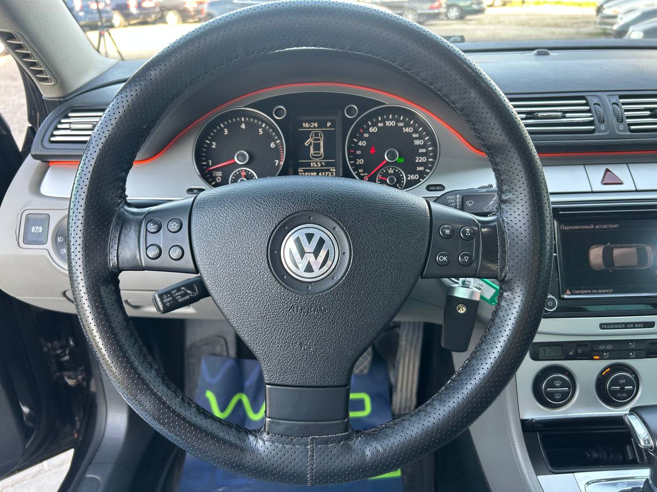 Фото автомобиля 9